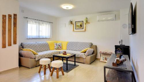 Ferienhaus mit Badminton- und Minifussballplatz - Foto 4