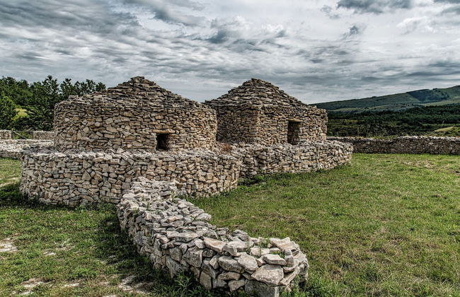 Mansion in San Valentino With Pool - Photo 38