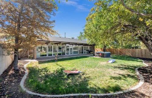 Ski Resorts & DT, Hot Tub, Game Room, Yard, 9 beds - Foto 5