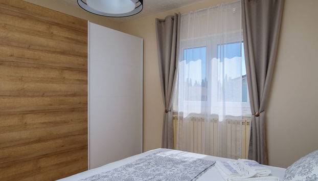 Modern Apartment Near Trogir Beach With Sea View Terrace and Lounge Area - Foto 4, Habitación