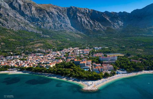 Villa Anja is a 4 bedroom villa with a 32 sqm heated pool near Imotski - Foto 53