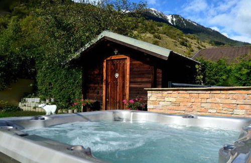 Chalet avec Jacuzzi, billard, jardin clos, proche Paradiski - Foto 2