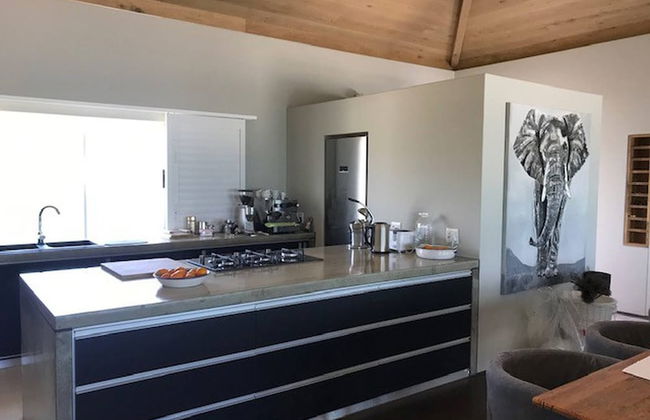 Beach Tower House Luxury Beachfront Villa - Photo 33