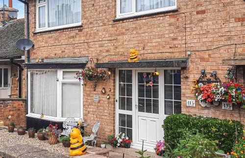 The Bee Happy House - Photo 8