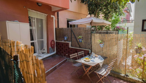 Sciacchetrà Apartment with AC & Patio - Foto 2, Profilbild