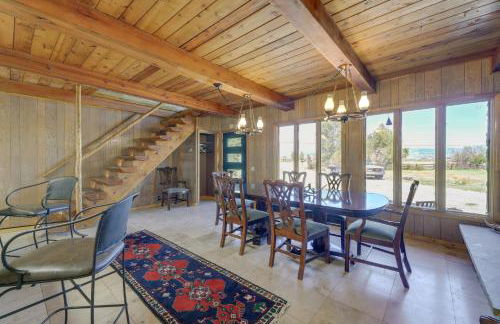 Spacious Pinedale Home with Mountain Range View - Photo 4