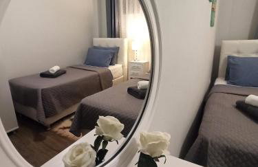 MGE Luxury house with pool - Photo 36