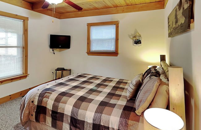 Howling Wolf Den by Taylor Made Deep Creek - Foto 17