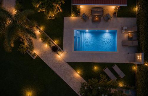 Sea Breeze & Nature villa, with heated pool and garden retreat - Foto 8
