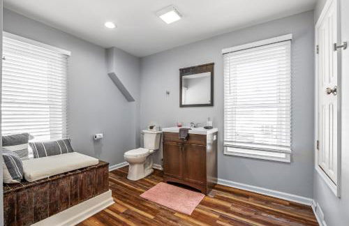 Broadway Cottage - Town, Hot Tub, Fire Pit, Grill, Wifi, Family Friendly, Pet Friendly - Foto 23