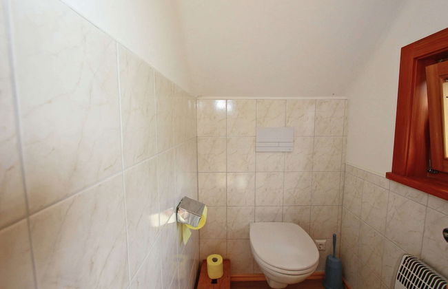 Peaceful Cottage near Ski Area in Gmünd - Photo 12