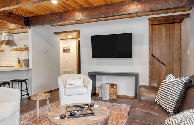 3mins to Lake, 5mins to Skiing Updated 4bdr Cabin Avalon Pines by Avantstay - Photo 73
