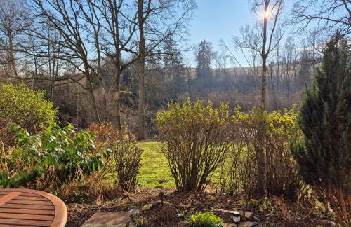 Neue moderne Ferienwohnung NaturBlick am Rothaarsteig mit Highspeed Internet Flatrate XXL Boxspringbett Terrasse mit PKW Parkplatz in Brilon 10 Minuten bis Willingen Ideal für Touristen und Geschäftsleute mit Rechnung - Foto 18