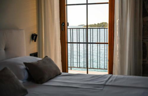 Seafront Villa Draga with heated infinity pool - Foto 83