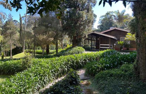 Lindo e aconchegante chalé com piscina, lareira e churrasqueira - Foto 40