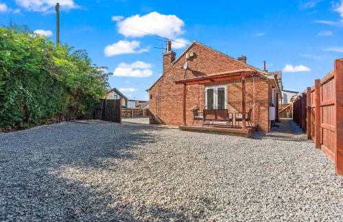 3 Bedroom Bungalow, Van & Car Parking, WIFI, Sleeps 6 - Foto 43