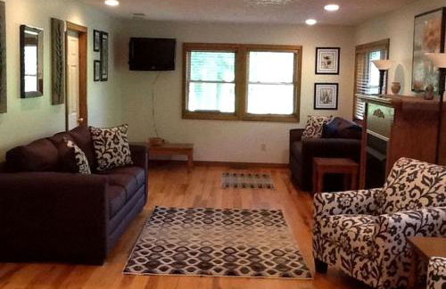 Comfortable Cabin Rental Perfect for an Outdoor Adventure near Elkins, West Virginia - Foto 2