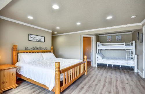 Portland Area Group Getaway Hot Tub and Views! - Foto 25