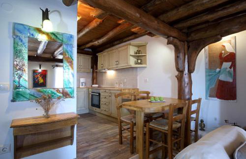 Matzanas House - Photo 17