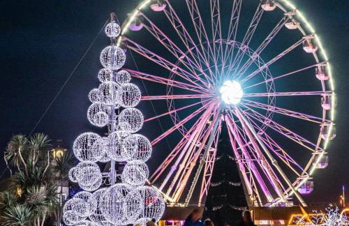 Your Lake side Retreat Sleeps 10-12 Nr Park & Sea - Photo 6