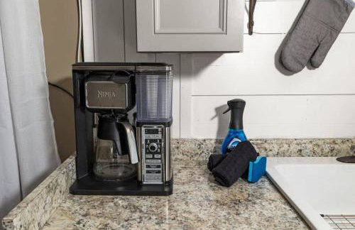 3 Bedroom, Comfy Home Dade City, Gated Community - Foto 20