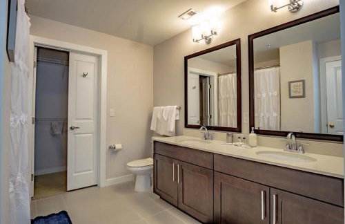 High Rise 2 Bedroom apartment in a Great location apts - Foto 10