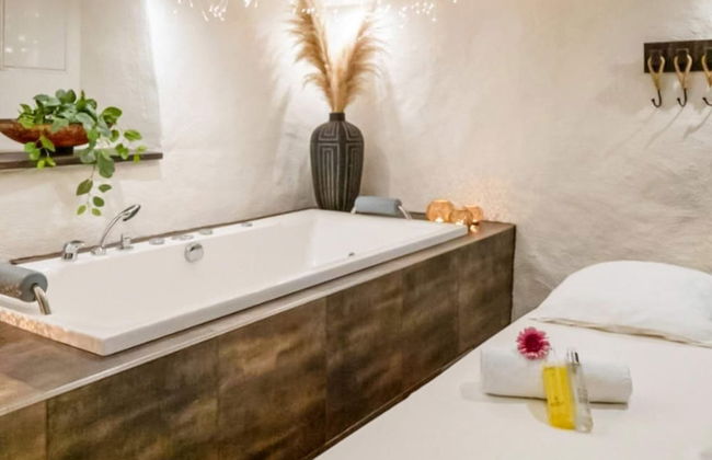 4 Star Vacation Home With Free Breakfast - Foto 29