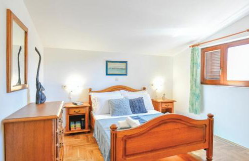 Five-Bedroom Holiday Home In Blato Na Cetini - Photo 28