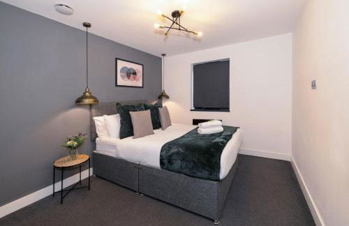 Lux Style Homes -1 BED APARTMENT close to City Centre - Free WIFI - Free Parking - Smart TV - Full Kitchen - Self Check In - Foto 48