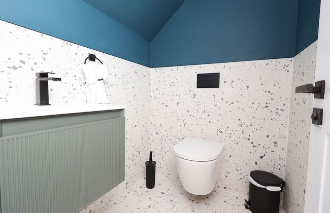 7min Central Bristol - Sleeps 7 - Free Parking - Foto 13