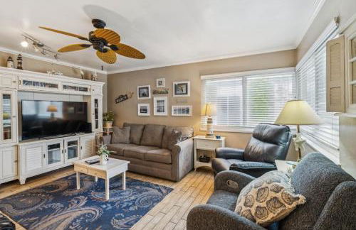 Beautiful 1 Bed Beach Condo #122 - Foto 2