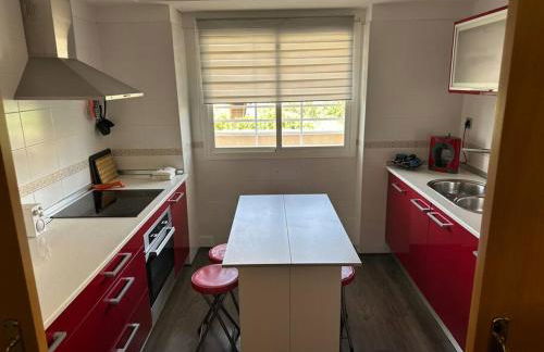 Piso familiar en El Toyo - Foto 11