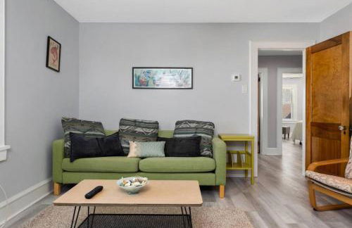 Large Patio with Ocean Views Beach Block Parking Unit 3 - Foto 3