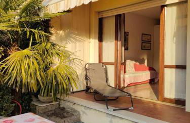 Residence MokyA1-piscina, WiFi, giardino, garage - Foto 7