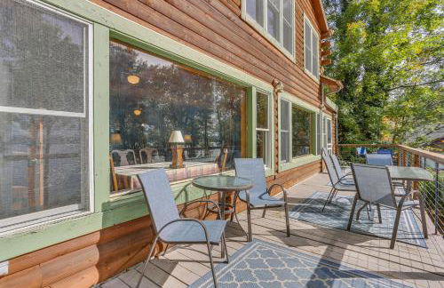 Huge Waterfront Home with Dock on Lake Wallenpaupack - Foto 32