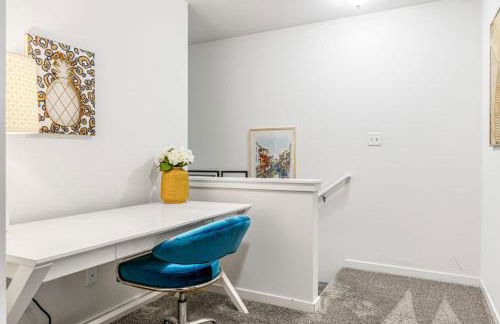 Spacious 2 bedroom/2.5 bathroom Townhome - Foto 50