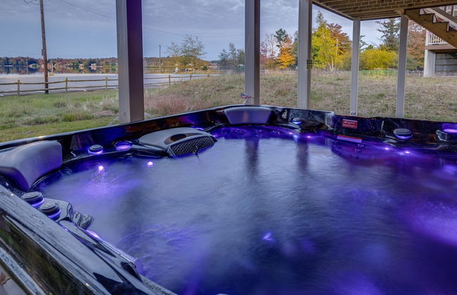 Pocono Paradise by Avantstay Lakeside Retreat, Hot Tub, Game Room, Near Beach - Foto 58