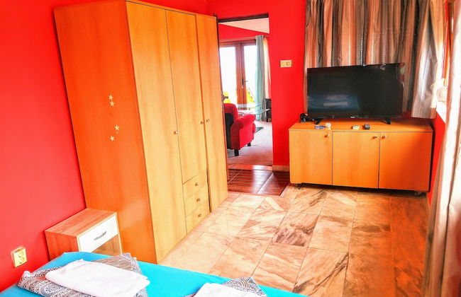 Sea Marble Villa Apartments - Photo 3