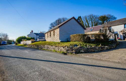 Cosy Farm Conversion In The Heart Of Pembrokeshire - Photo 10