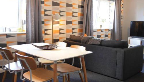 Large 2 bed flat, 2 bath, free parking & lift - Foto 2