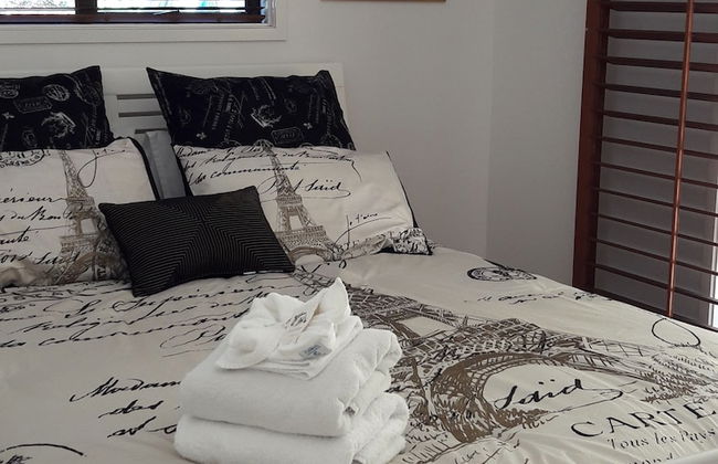 Onetangi Beach Apartments - Photo 7