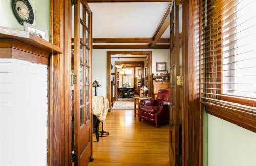 Spacious 4-Bedroom Home 1 Mi to ND Stadium! - Photo 22