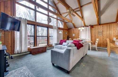 Fire Pit and Community Perks Gouldsboro Cabin! - Foto 2