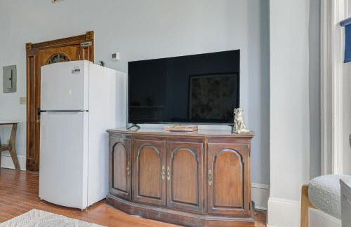 1 Block to Penn Station-Baltimore! Urban Studio - Photo 10