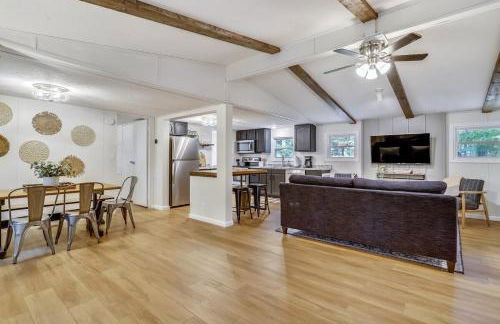 The Farmer's Cottage at Kings Crossing - Foto 16