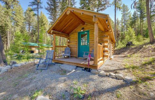 McGregor Lake Access Cabin in Wooded Wilderness - Foto 1