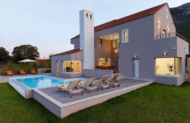 Villa in Zupa With Infinity Pool & Biokovo Views - Foto 65