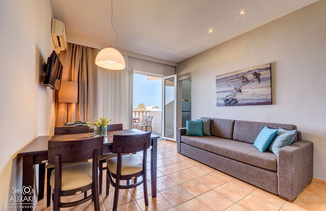 Corinna Mare - Photo 42