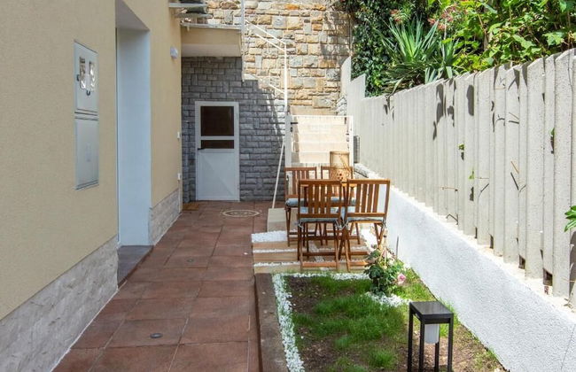 The Rose Garden Apartments - Photo 27