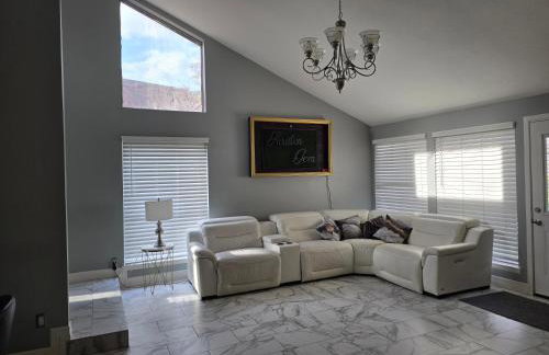 HoustonGem Private Pool & Hot Tub 20 Min to DT - Foto 30